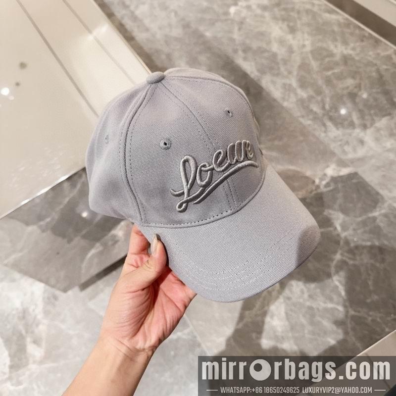 Replica Loewe Hat dx44