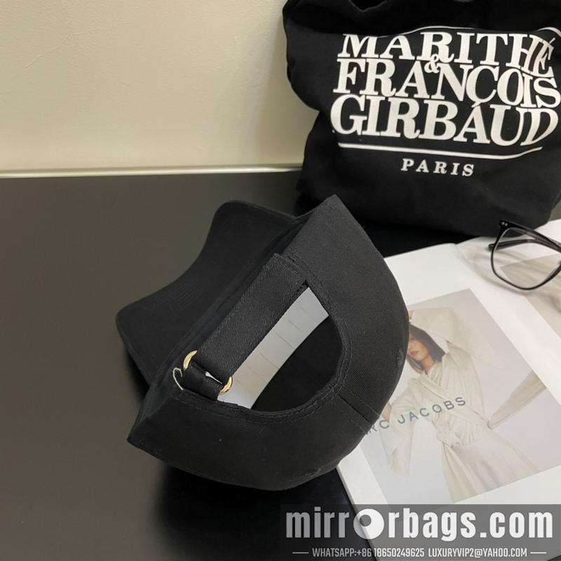 Replica YSL Hat dx10