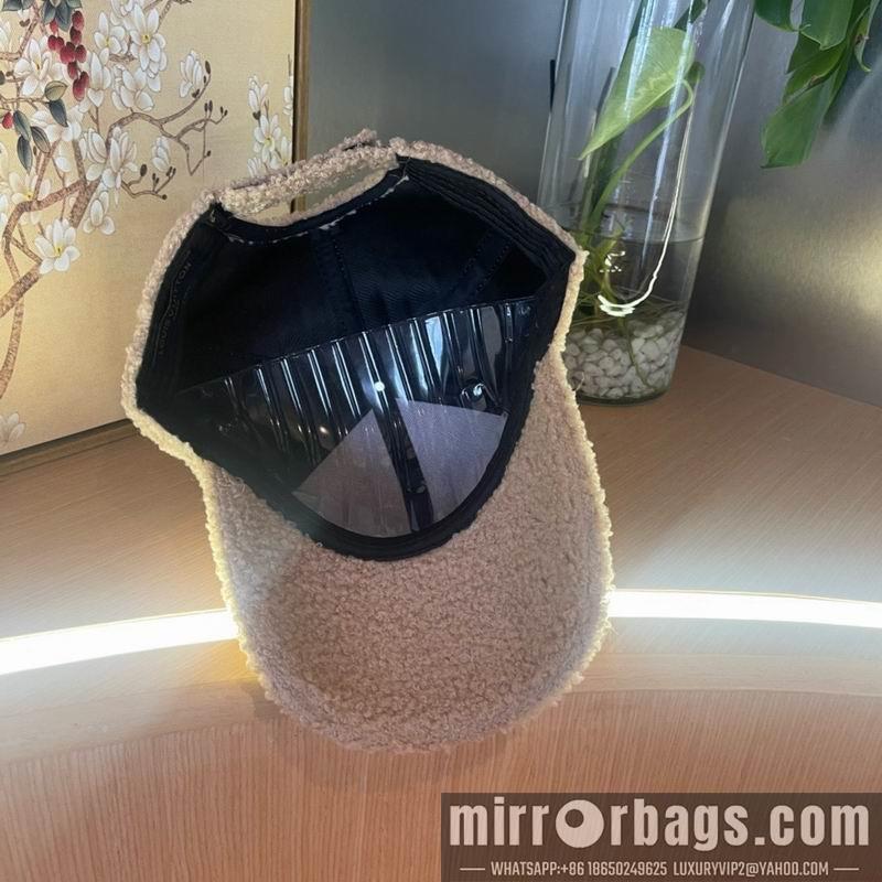 Replica LV Hat 010601