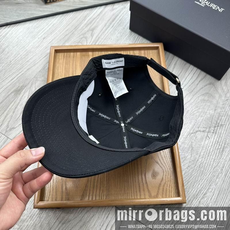 Replica YSL Hat dx11