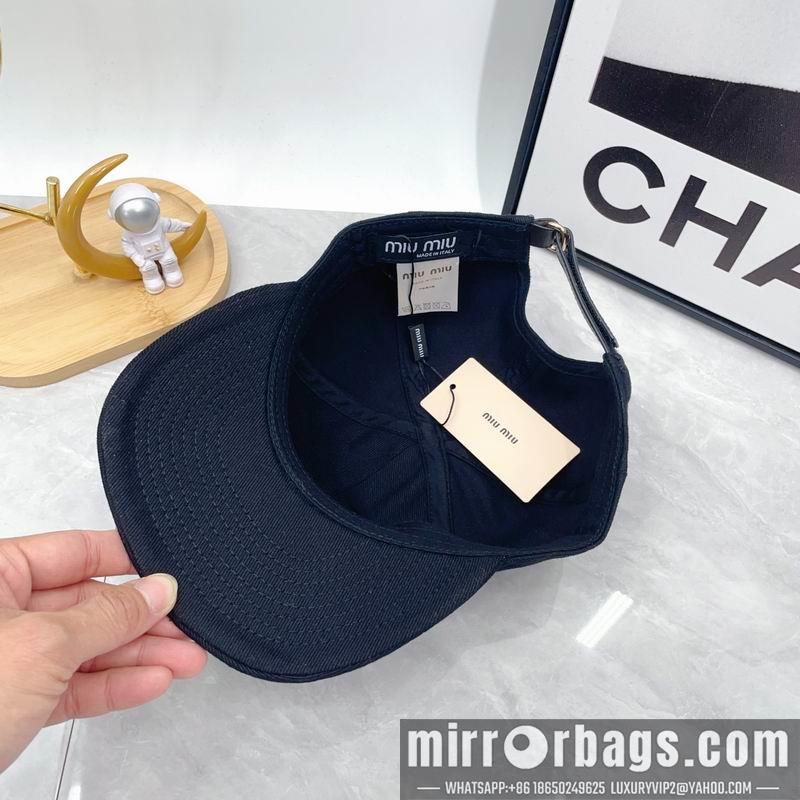 Replica Miumiu Hat dx07