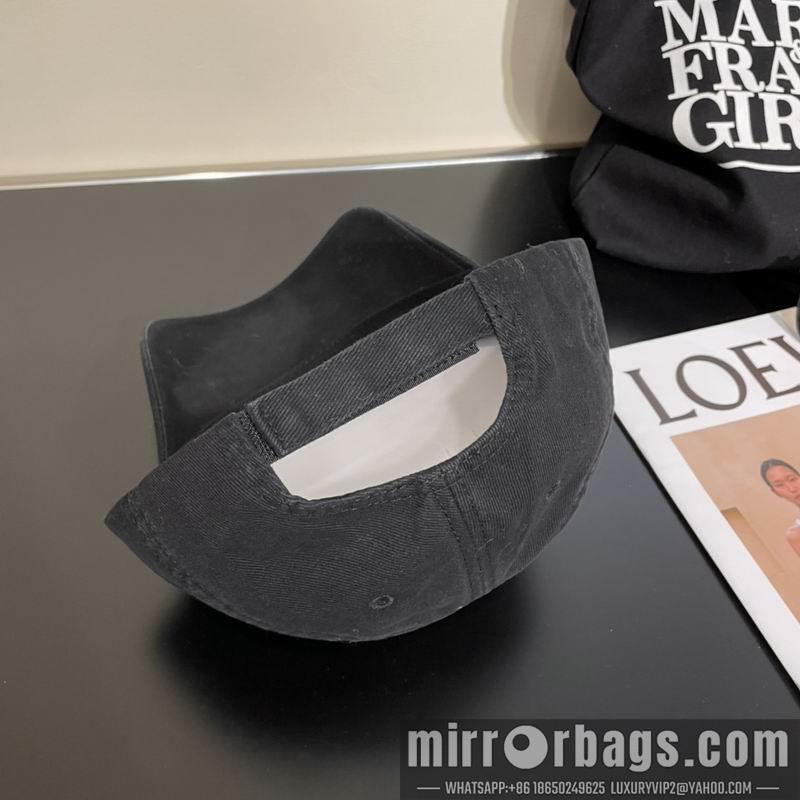 Replica Diesel Hat 042701