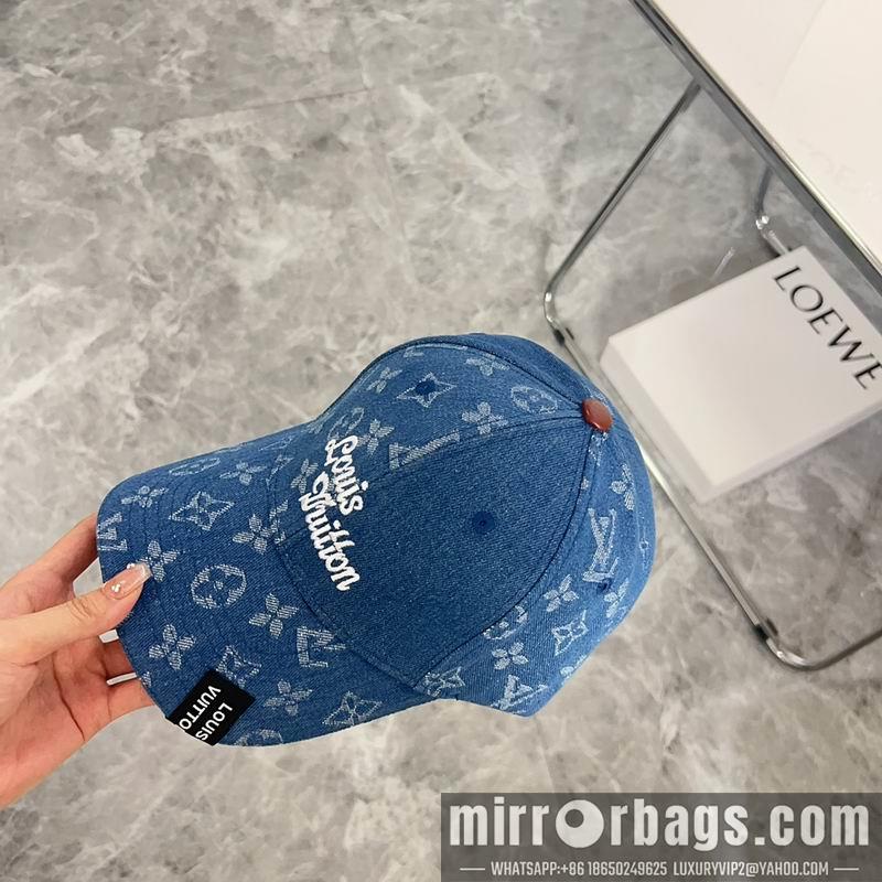 Replica LV Hat 082606