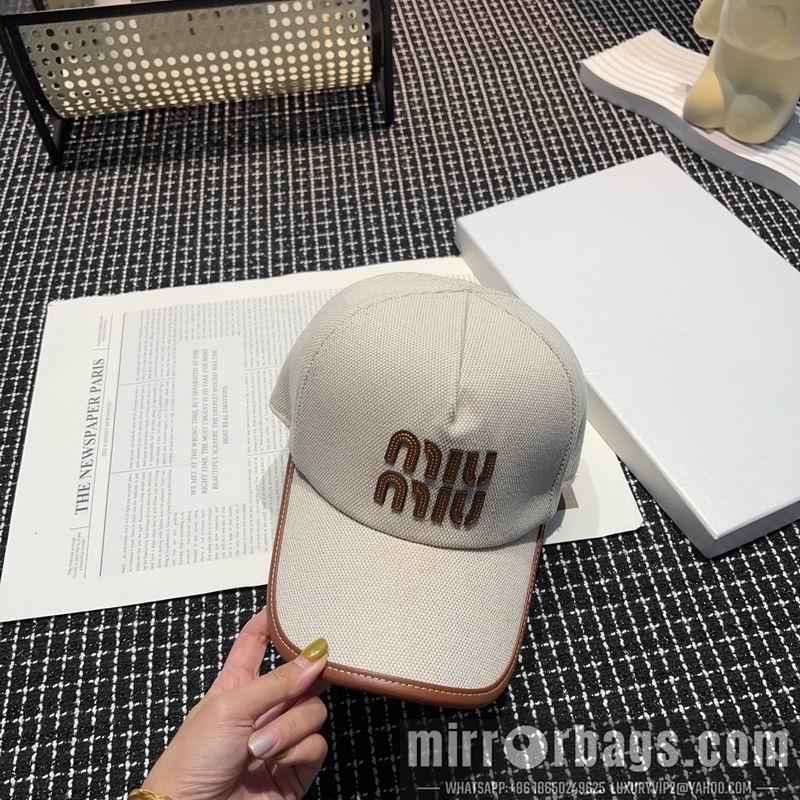 Replica Miumiu Hat dx44