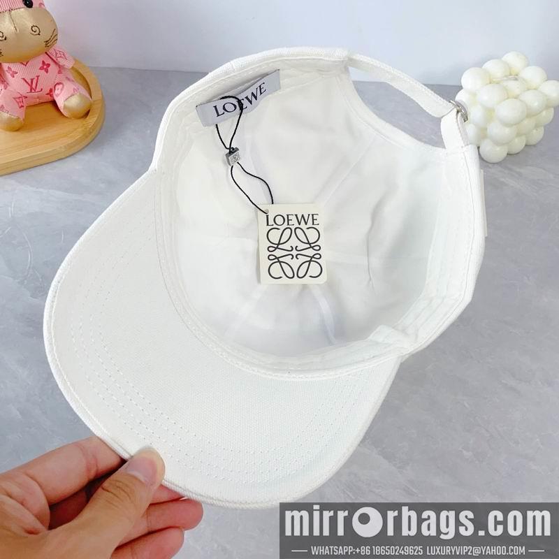 Replica Loewe Hat dx20