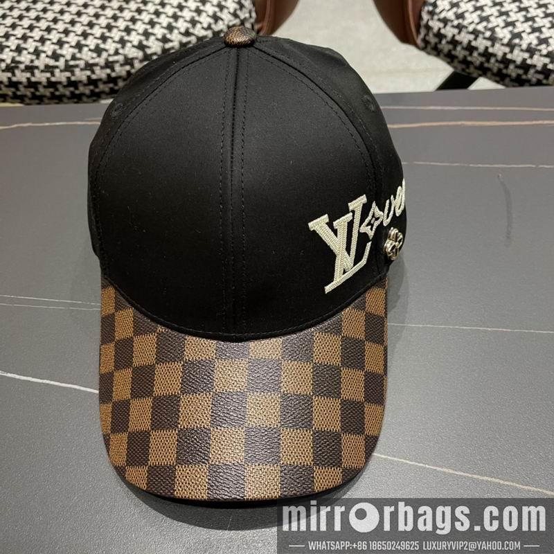 Replica LV Hat 072204