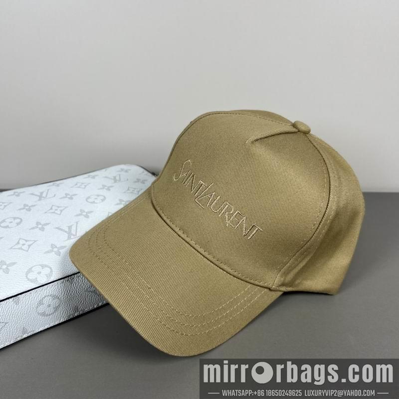 Replica YSL Hat dx37