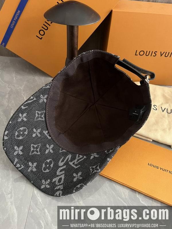 Replica Lv X Supreme Hat dx06