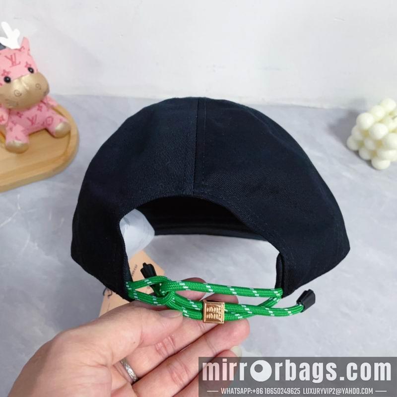 Replica Miumiu Hat dx30