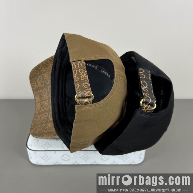 Replica Loewe Hat dx37