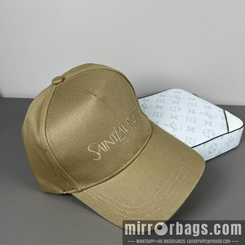 Replica YSL Hat dx37