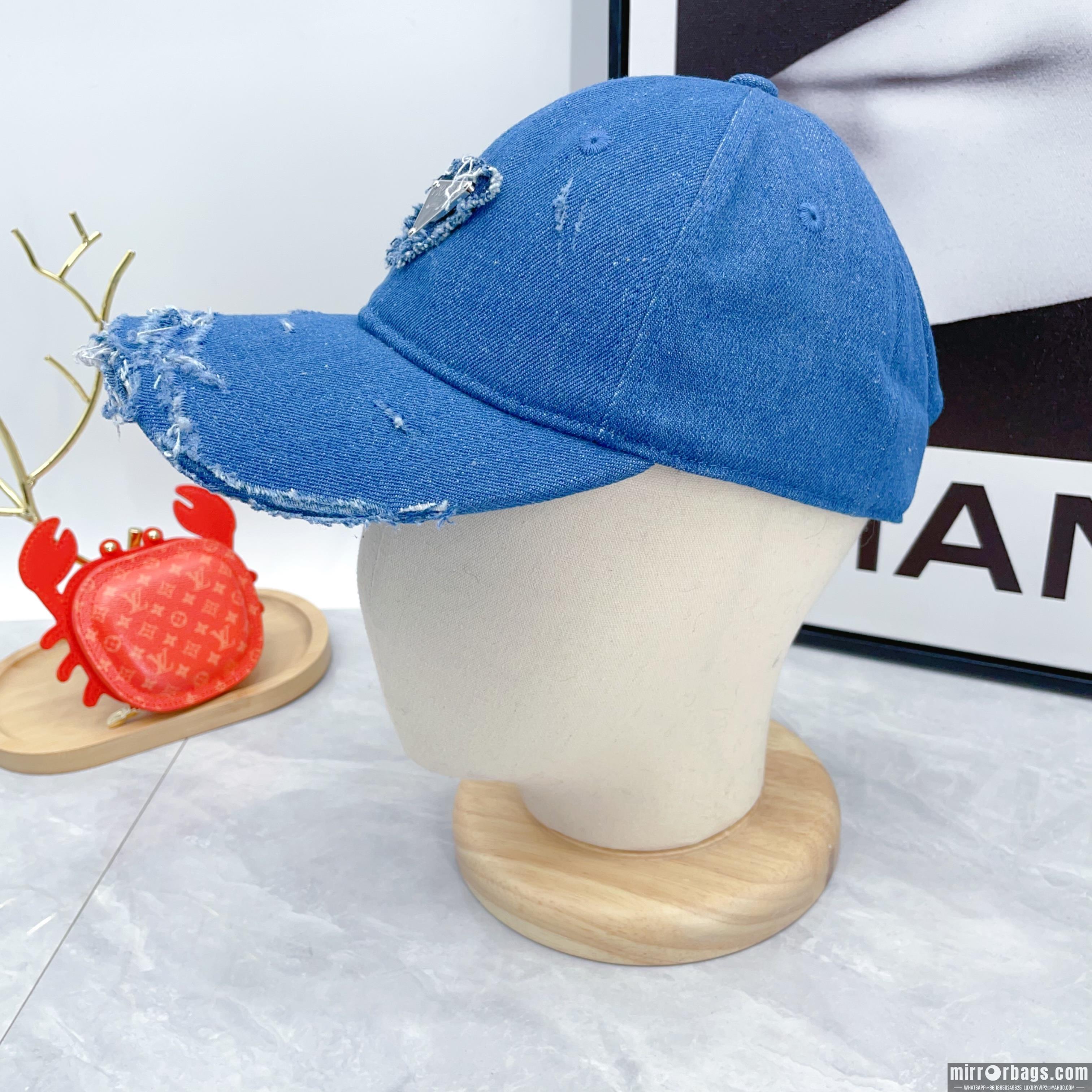 Replica Prada Hat dx01