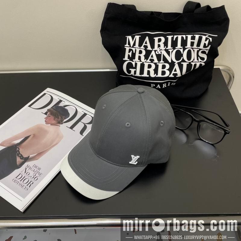 Replica LV Hat 042801