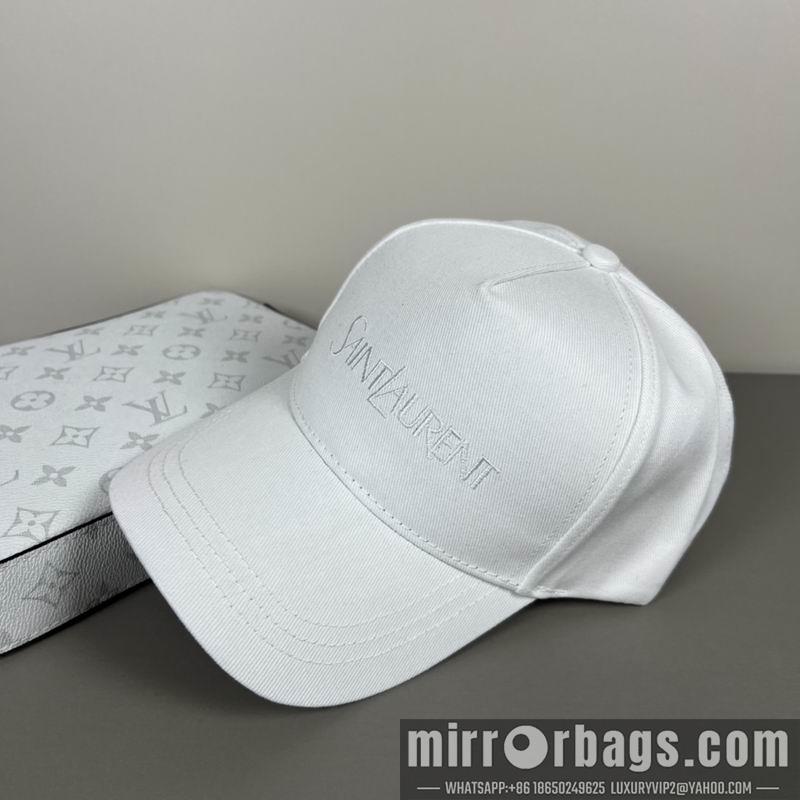 Replica YSL Hat dx37
