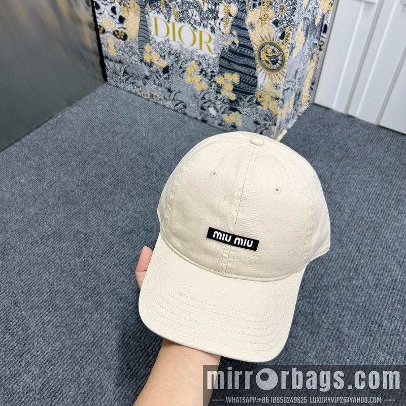 Replica Miumiu Hat dx70