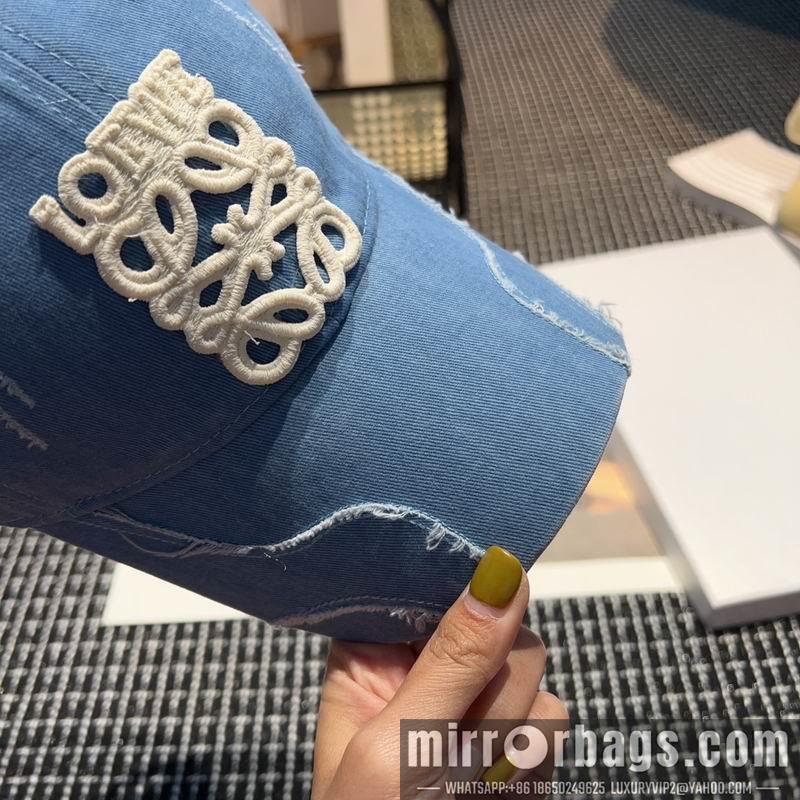 Replica Loewe Hat dx08