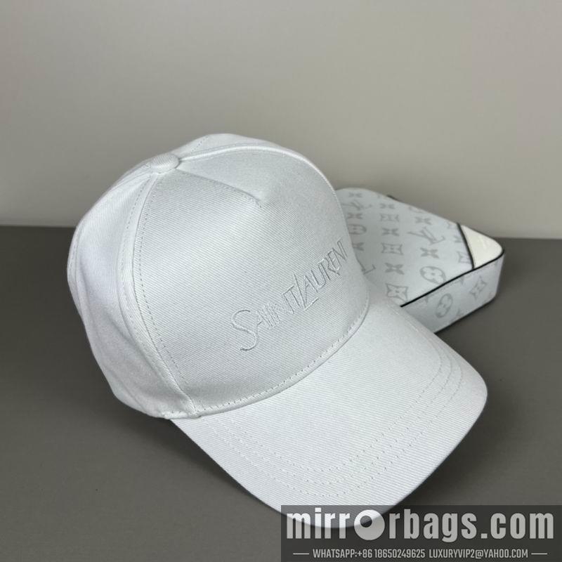 Replica YSL Hat dx37