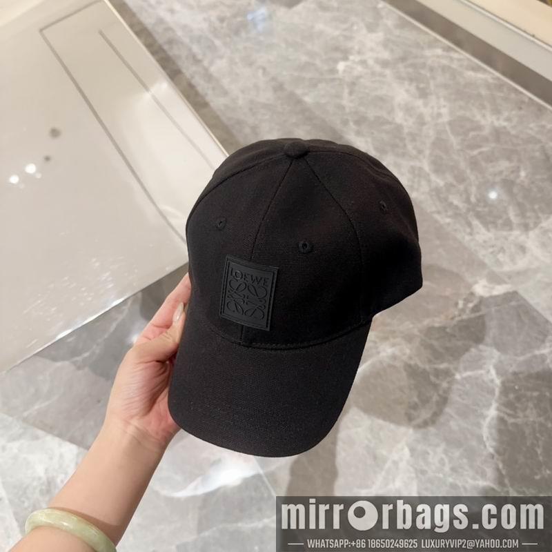 Replica Loewe Hat dx19