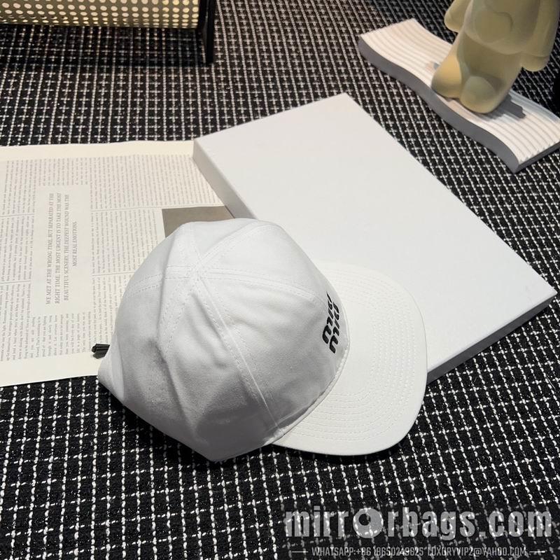 Replica Miumiu Hat dx43