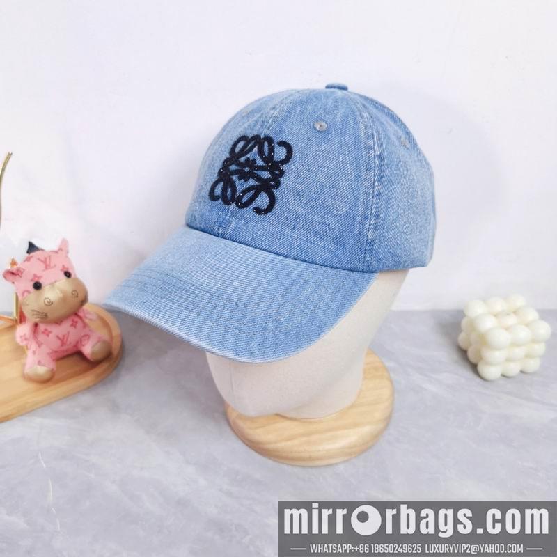 Replica Loewe Hat dx07