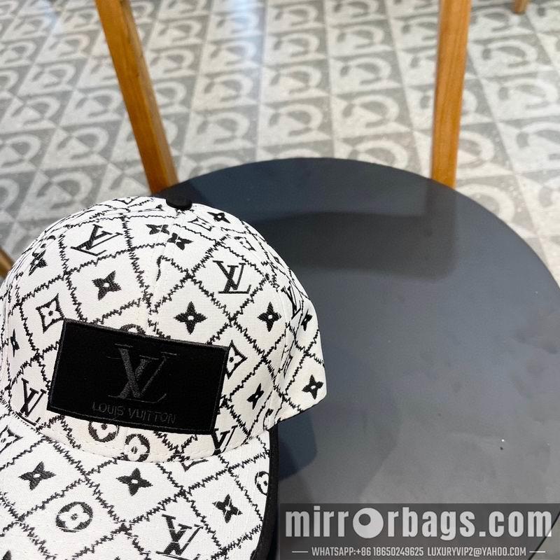 Replica LV Hat 042808