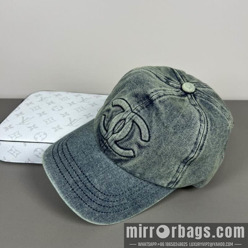 Replica Chanel Hat dx26