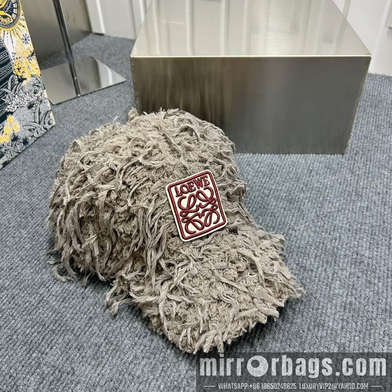 Replica Loewe Hat dx34