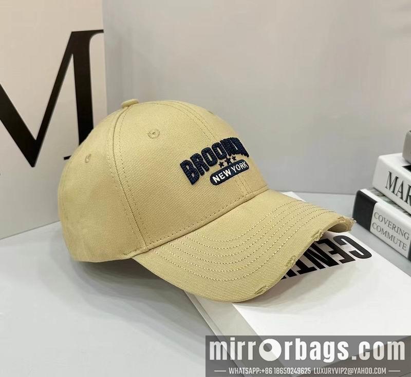 Replica Other Hat 050705