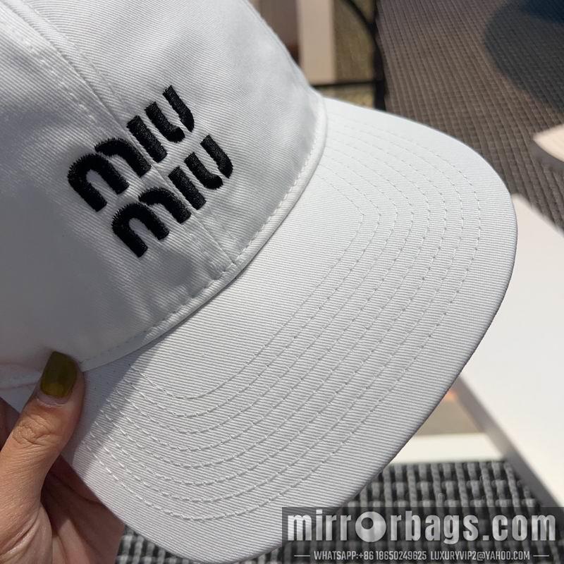 Replica Miumiu Hat dx43