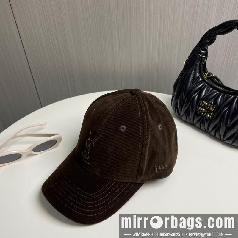 Replica YSL Hat dx31