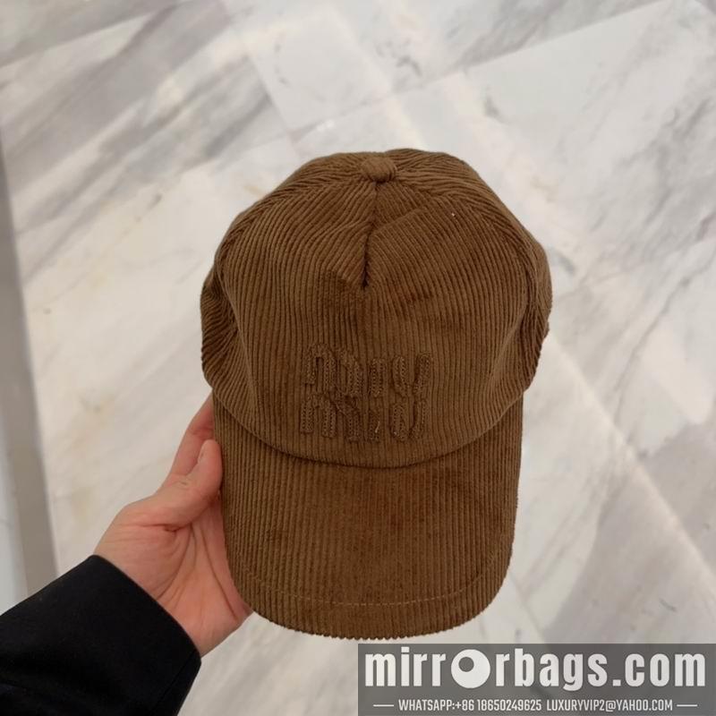 Replica Miumiu Hat dx37
