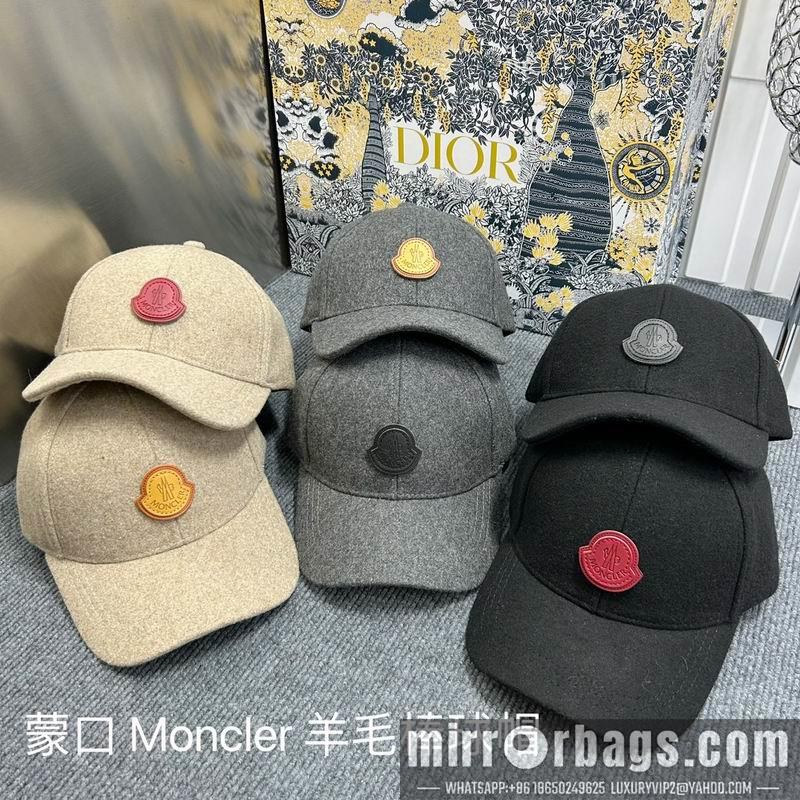 Replica Moncler Hat dx18