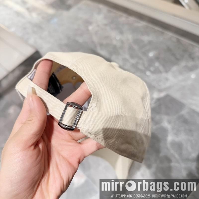 Replica YSL Hat 041701
