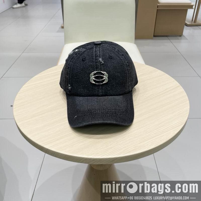 Replica Other Hat 041404