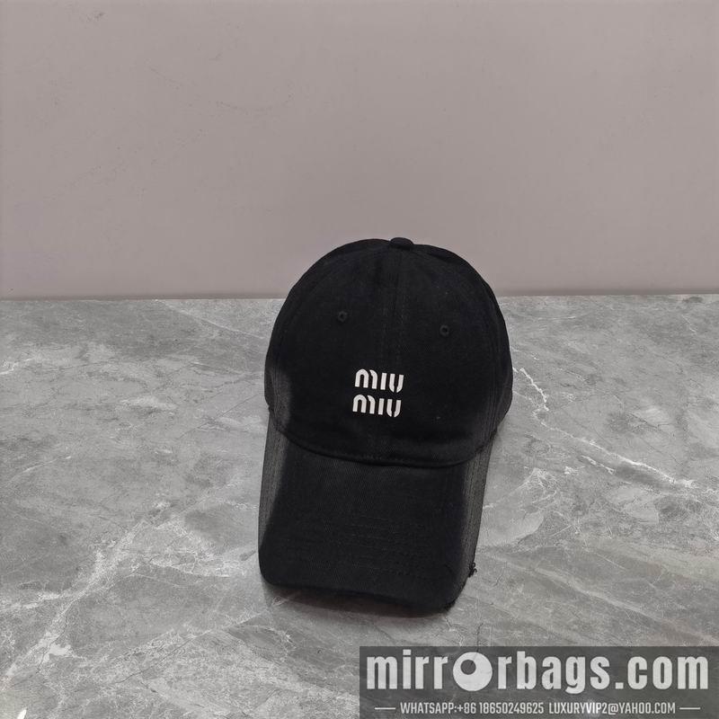 Replica Miumiu Hat dx07