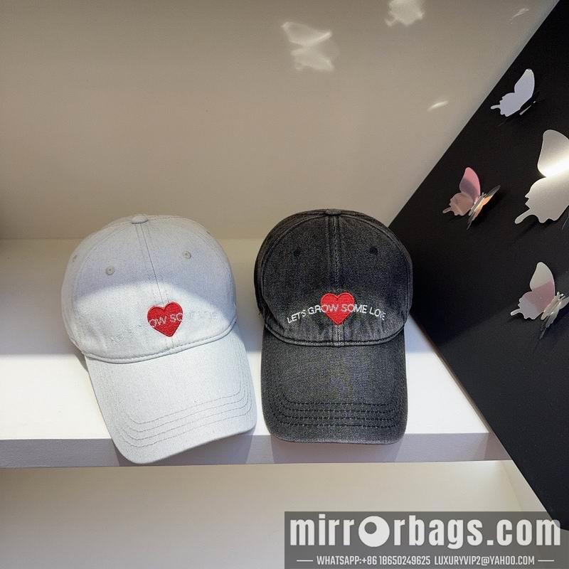Replica Other Hat 092703