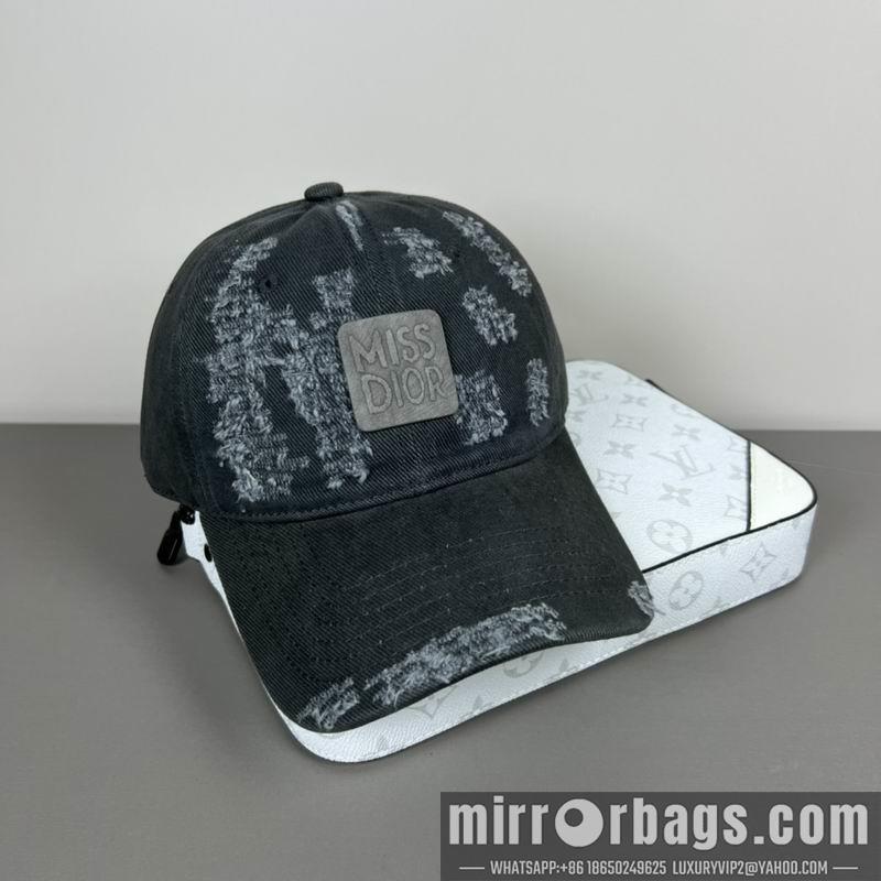 Replica Dior Hat dx07