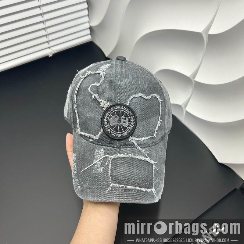 Replica Canada Goose Hat dx07