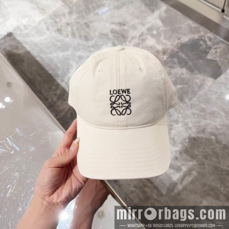 Replica Loewe Hat dx56