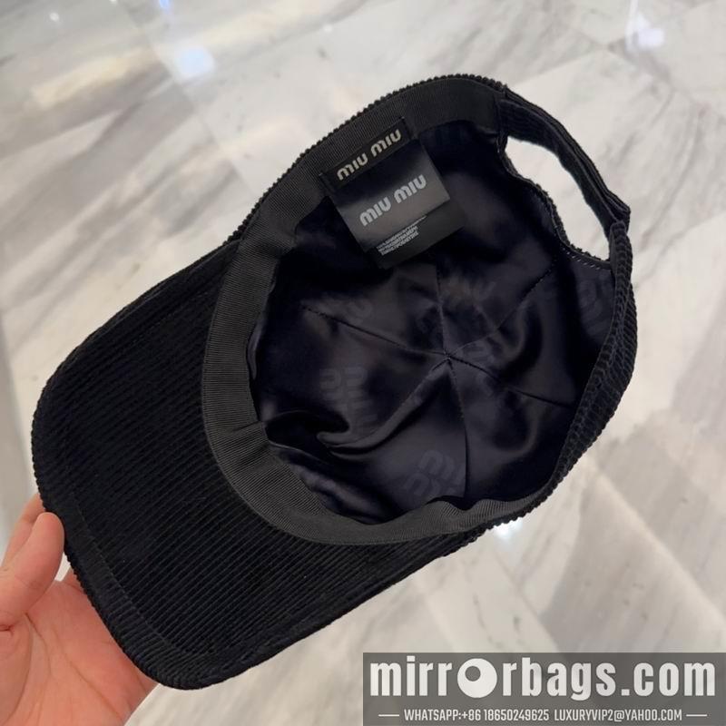 Replica Miumiu Hat dx37
