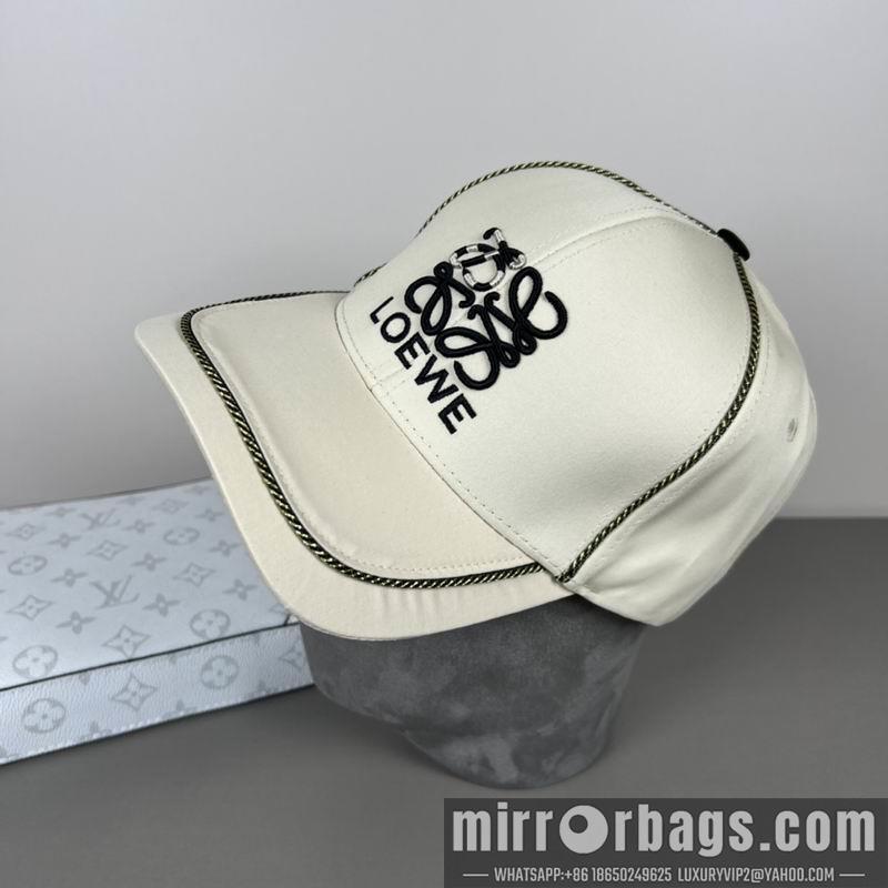Replica Loewe Hat dx47