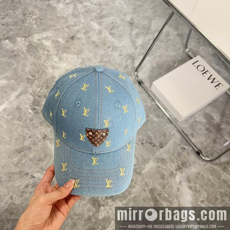 Replica LV Hat 082605