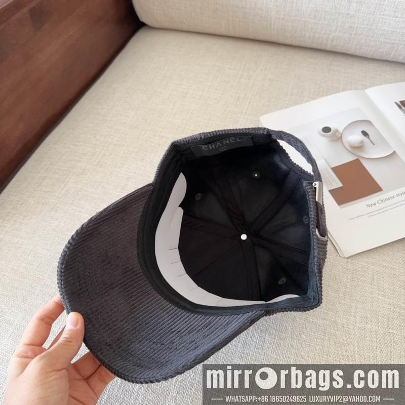 Replica Chanel Hat dx70