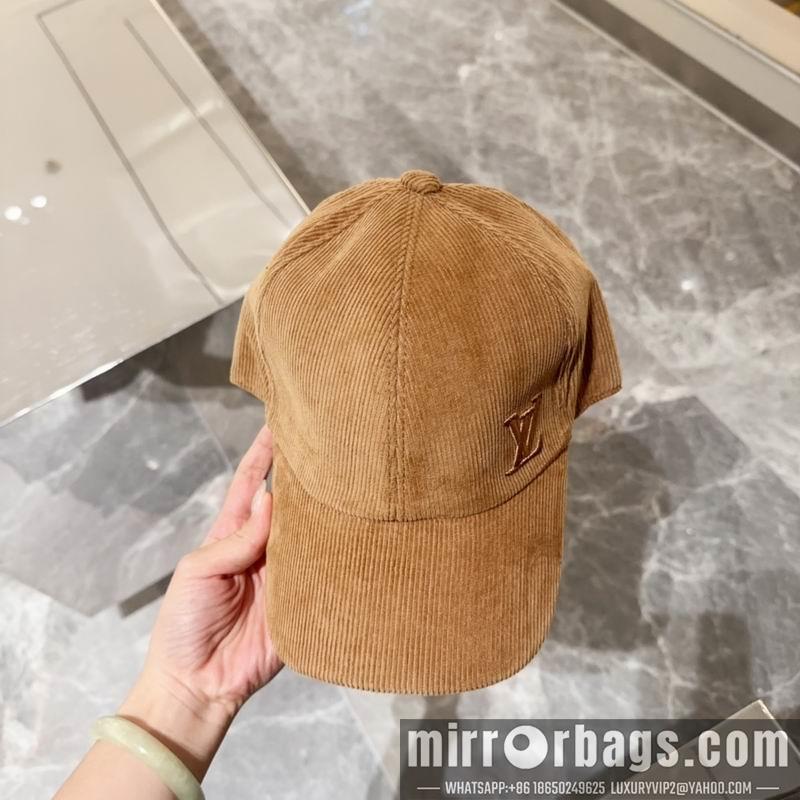 Replica LV Hat 082603