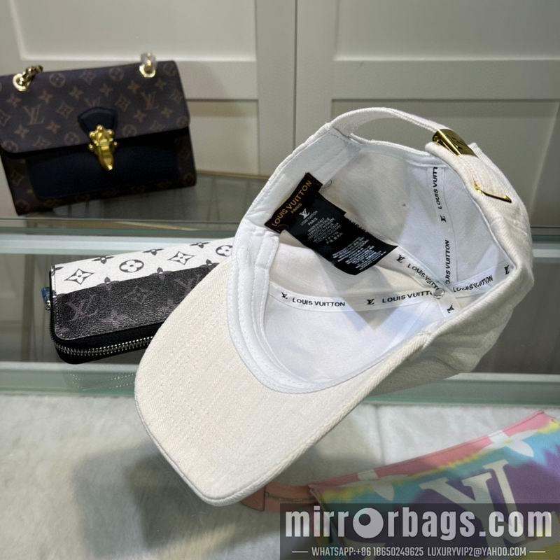 Replica LV Hat 042601