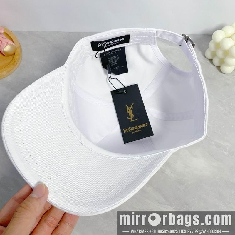 Replica YSL Hat dx17