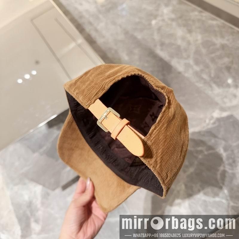 Replica LV Hat 082603