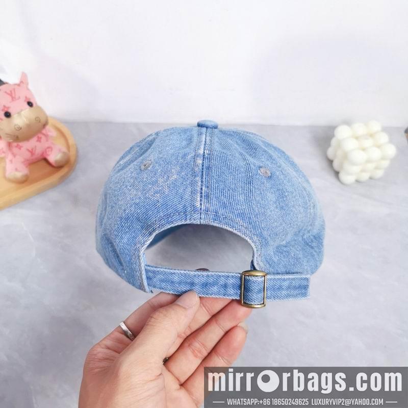 Replica Loewe Hat dx07