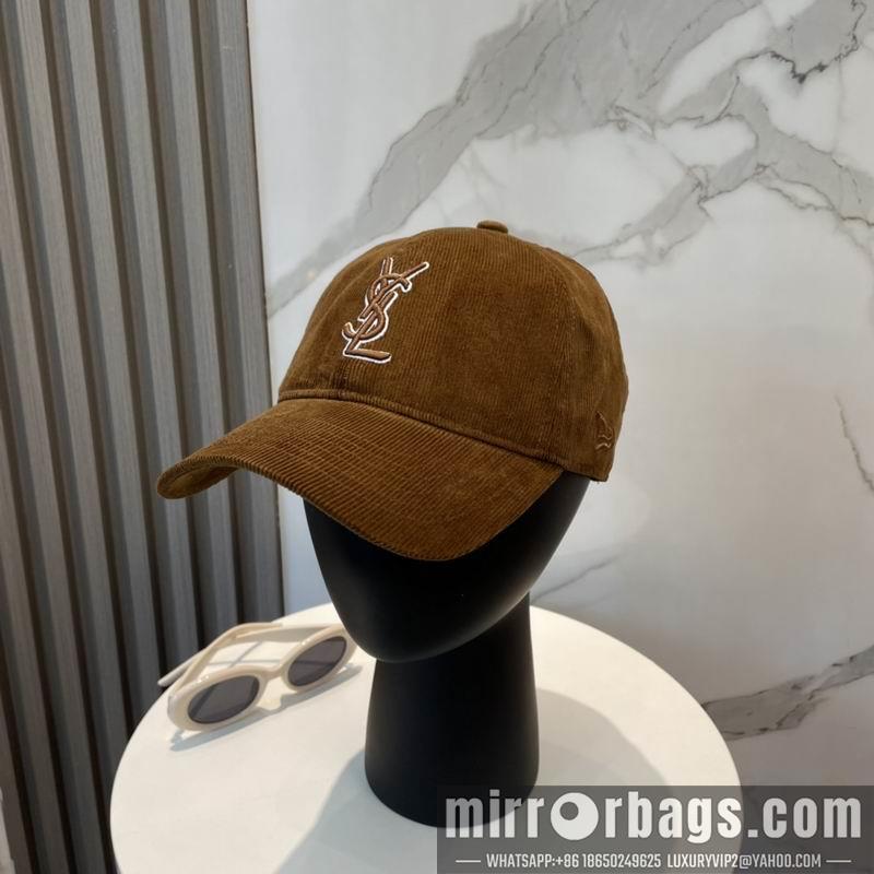 Replica YSL Hat dx26