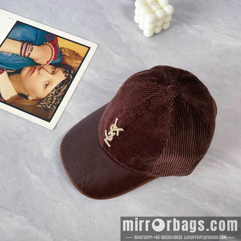 Replica YSL Hat dx28